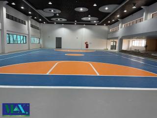 Thi công sân bóng rổ phối màu thảm Vinyl