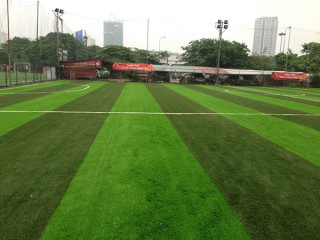 Sân bóng FPT Tôn Thất Thuyết Hà Nội