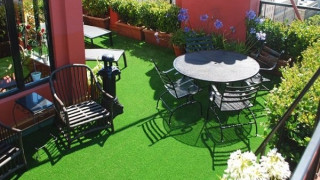 Bảng giá thi công cỏ nhân tạo sân vườn chất lượng