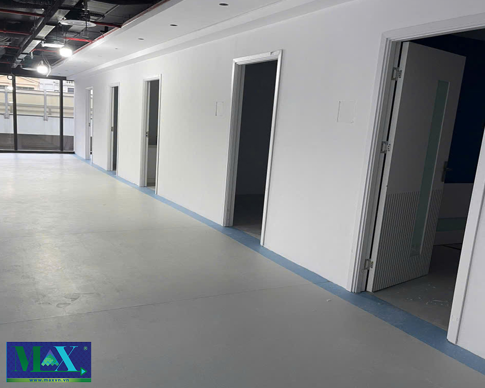 Thi_cong_tham_Vinyl_Nicko1.jpg (337 KB)