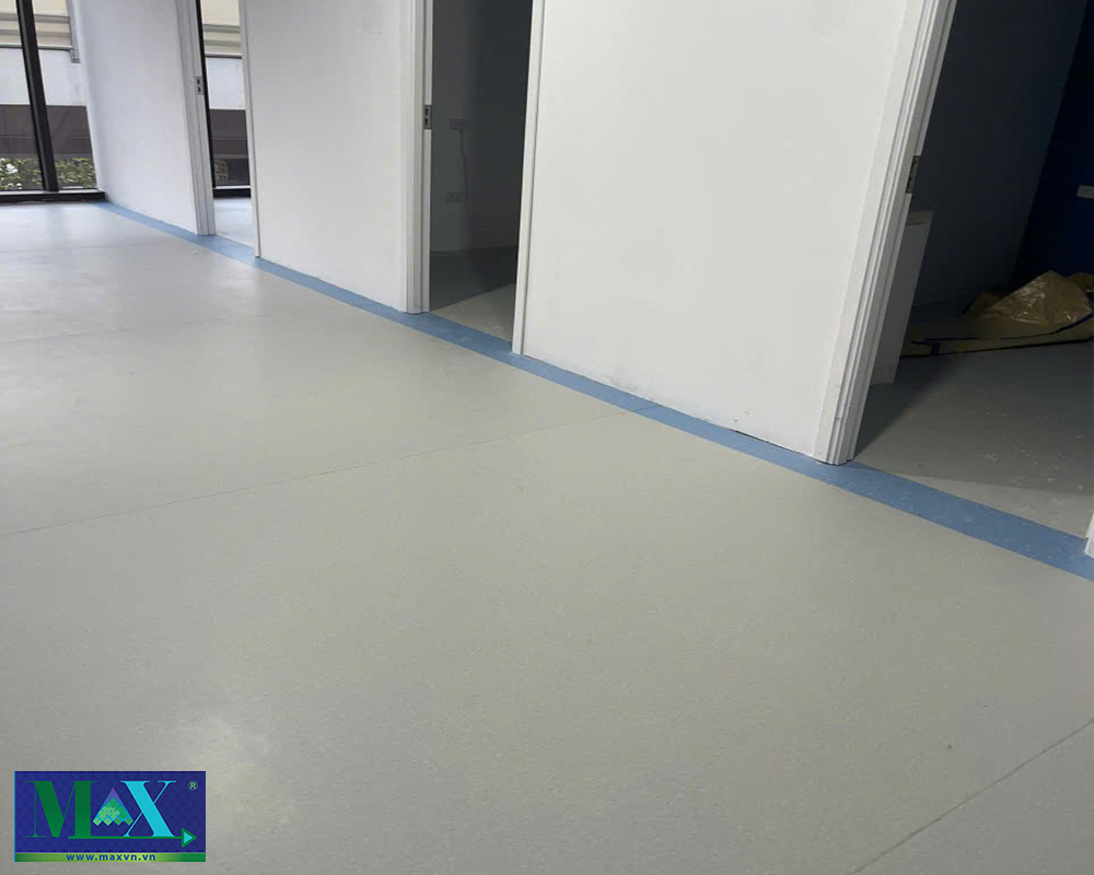 Thi_cong_tham_Vinyl_Nicko2.jpg (289 KB)