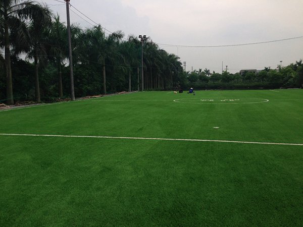 Sân bóng cỏ nhân tạo Nhà máy gạch Hoa Sơn – Bắc Ninh